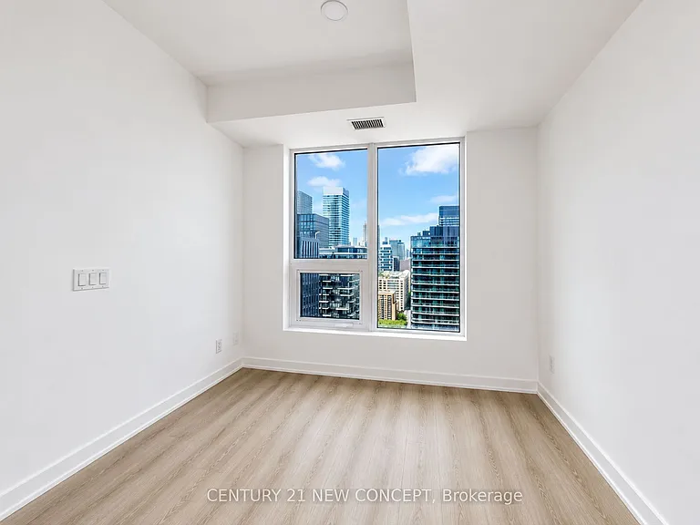 100 Queen St E #3608 — Photo 10