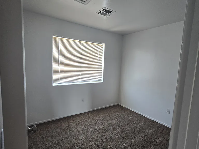 5010 S 28th St #2 — Photo 14