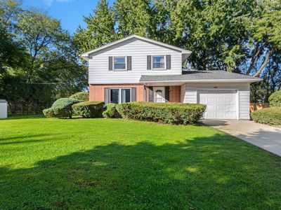 104 Hedge Ct, La Porte, IN, 46350