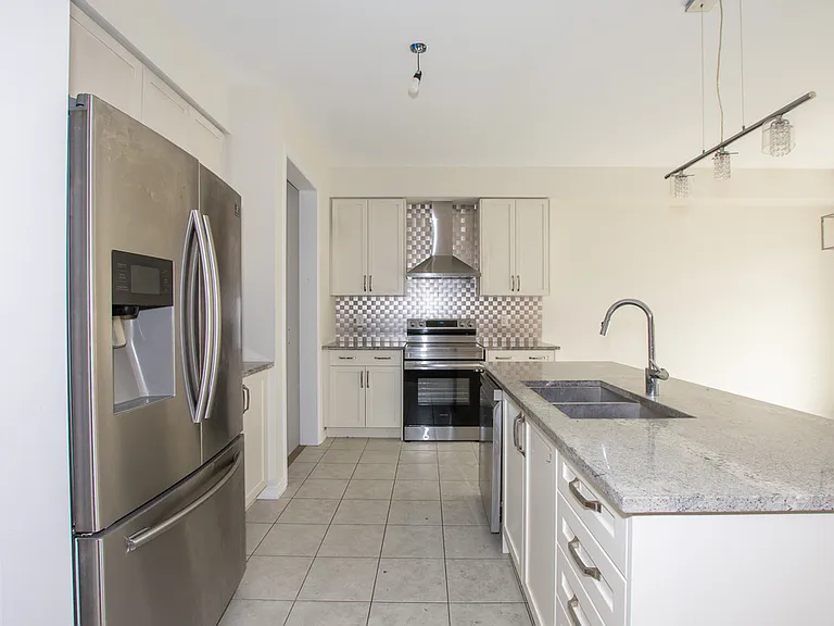 8654 Chickory Trl — Photo 6