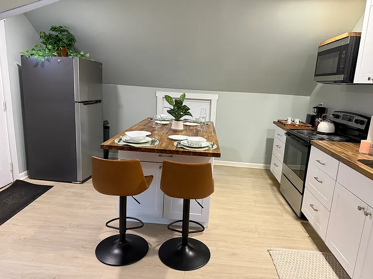 101 Moberly Ave #1 — Photo 4