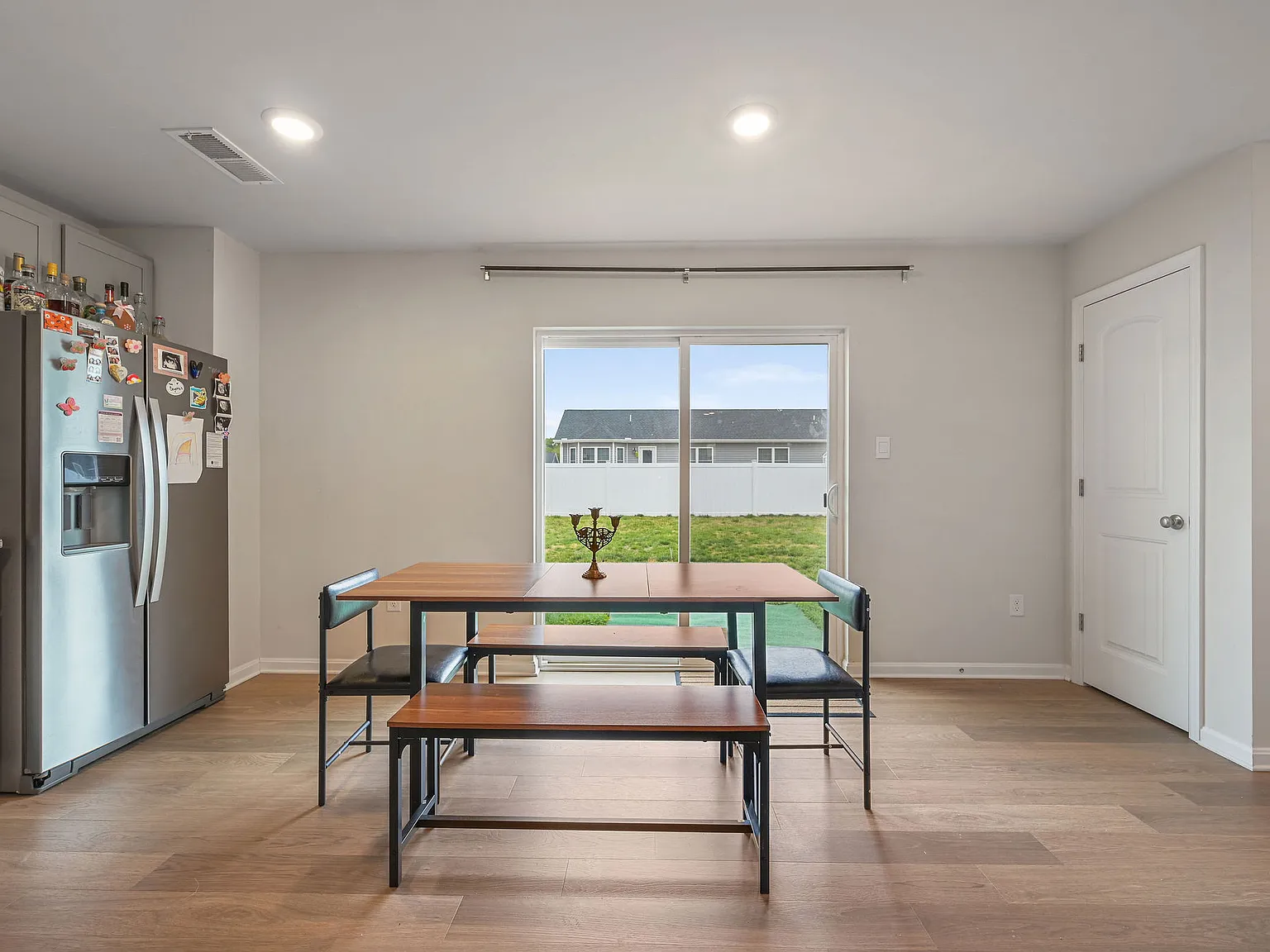 Martinez-31 New England Drive - 1 — Photo 2