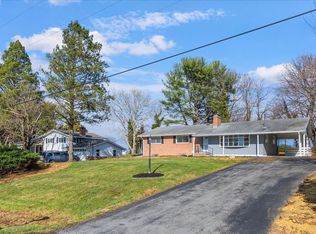 8795 Hickory Hl, Walkersville, MD 21793