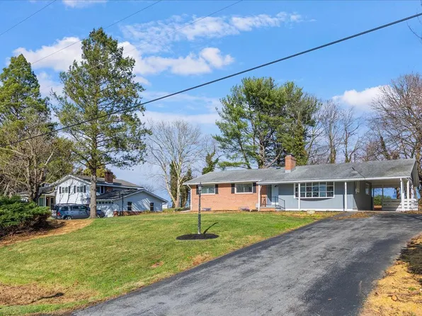 8795 Hickory Hl, Walkersville, MD 21793