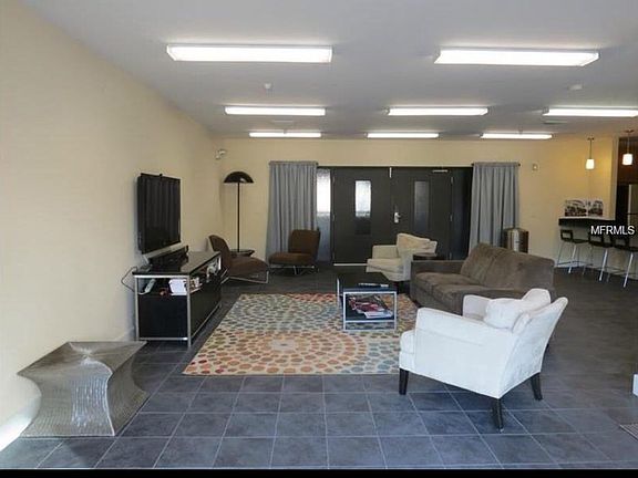2nd image of 1010 Central Ave APT 324