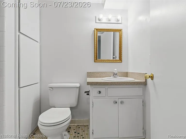33234 Kingslane Ct #6 — Photo 17