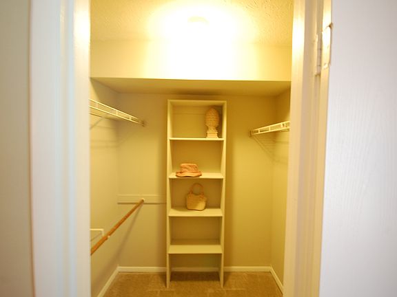 2nd image of 3140 Bentwood Circle South Dr APT 2B
