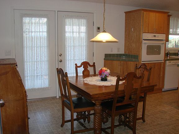 5th image of 17721 19th Avenue Ct E