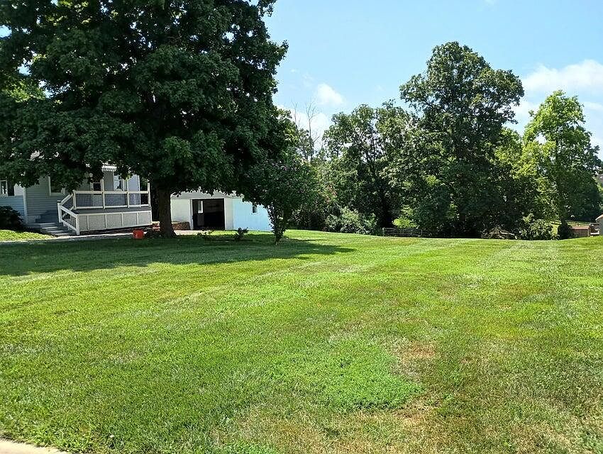 2nd image of 5 Alta Vista Dr