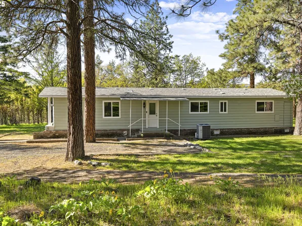 5547 Wahtonka Rd, The Dalles, OR 97058