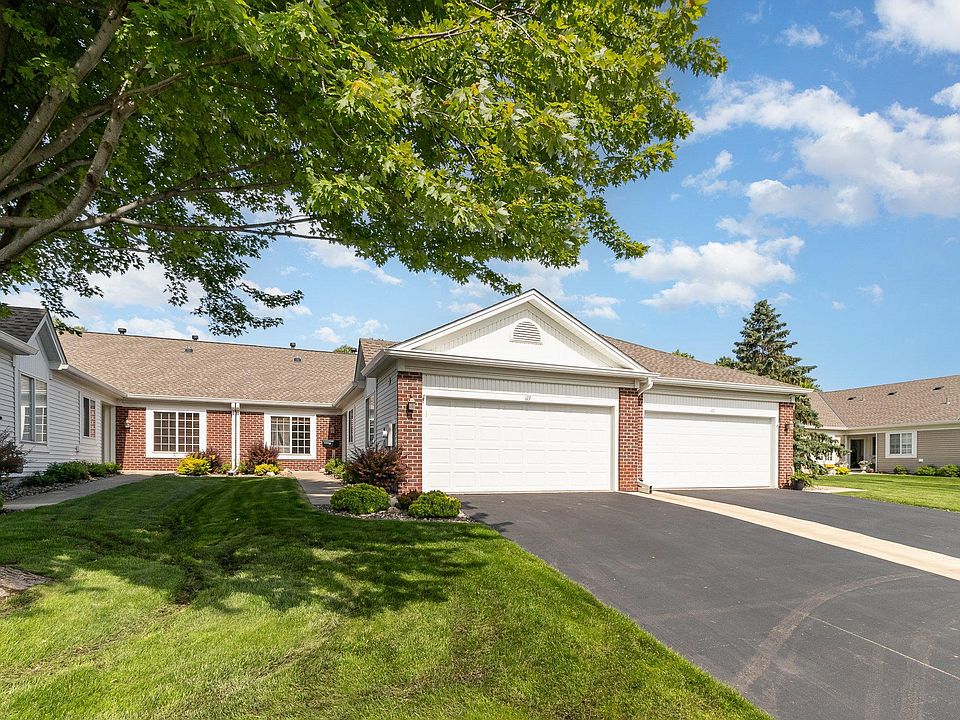 1st image of 613 Lake View Dr