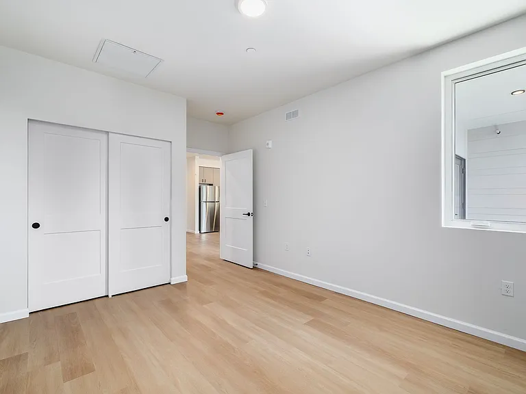 Hogum Bay Apartments — Photo 94