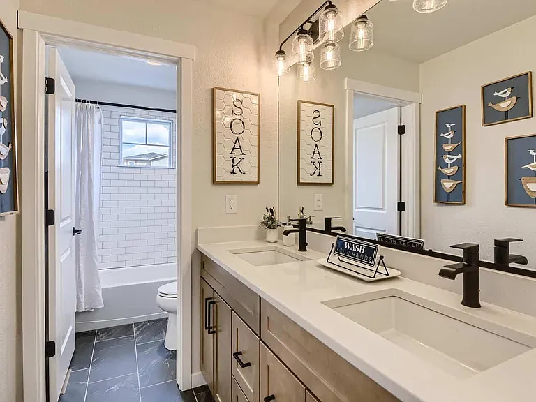 5897 Spring Breeze Dr — Photo 11