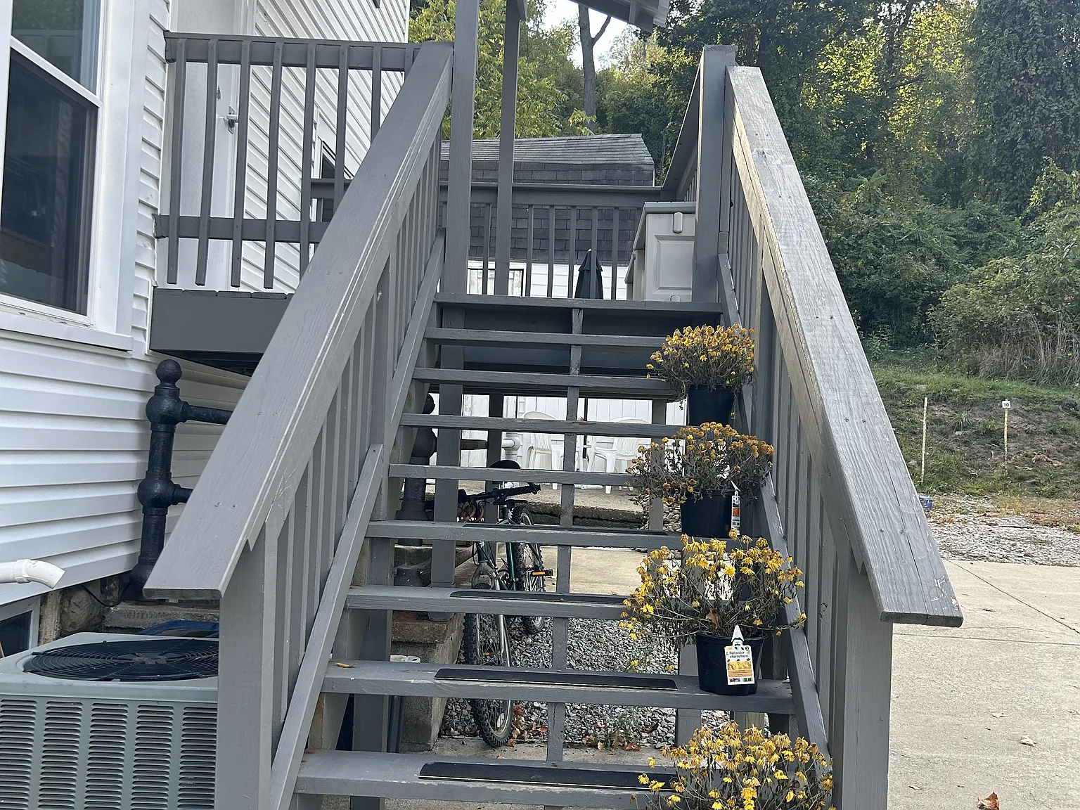 407 W Maiden St — Photo 2