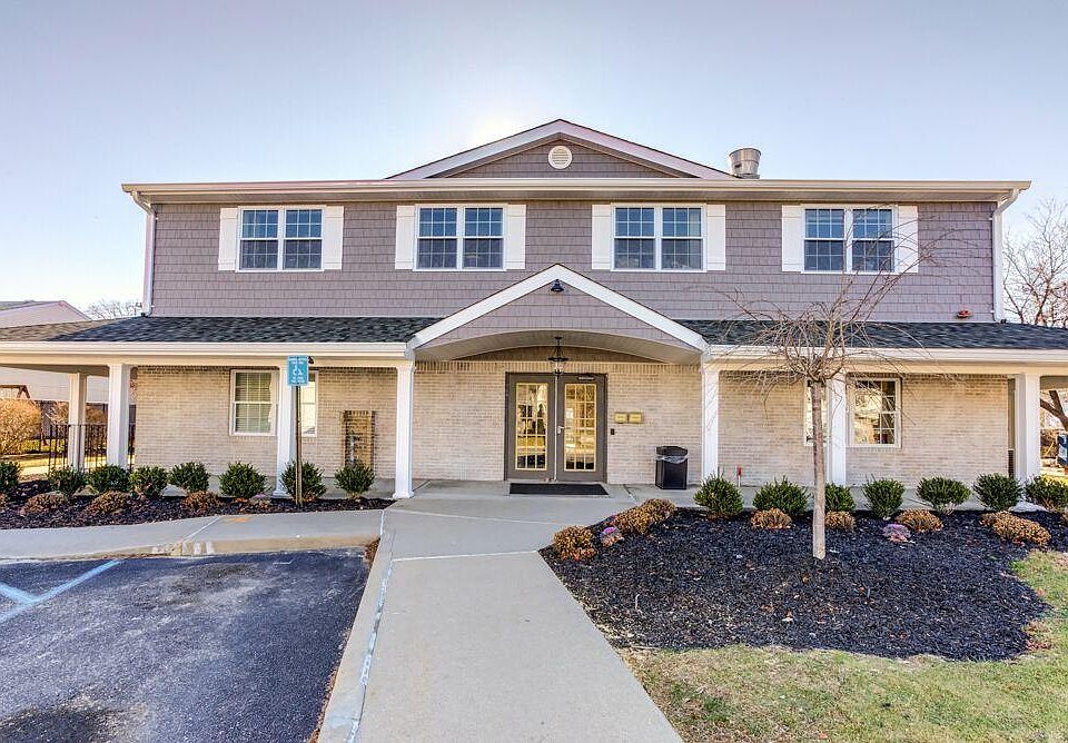 Nu Horizons Manor 800 Cassata Dr Copiague NY Zillow