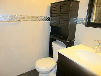 Rented by Uptown Flats LLC