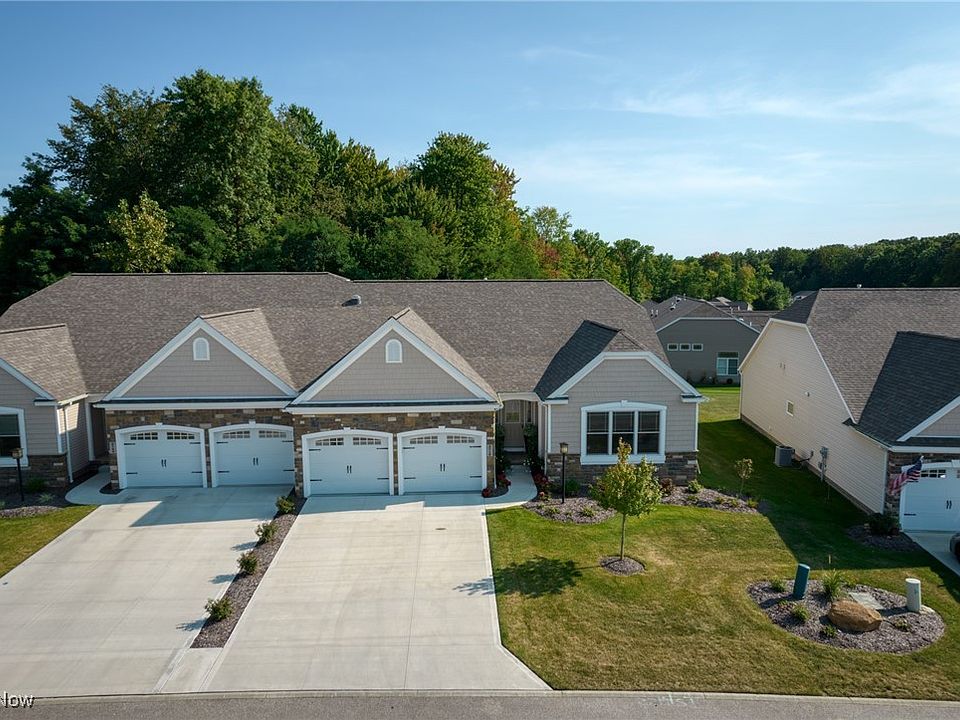 1st image of 3716 Pin Oak Dr