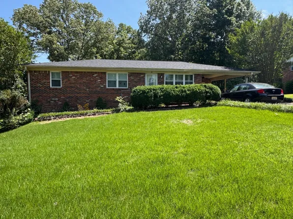 69 Vincent Dr, Russellville, AL 35653