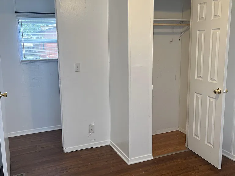 1405 Harper Dr — Photo 15
