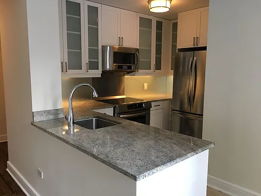 Rented by Stonehenge NYC LLC | media 4