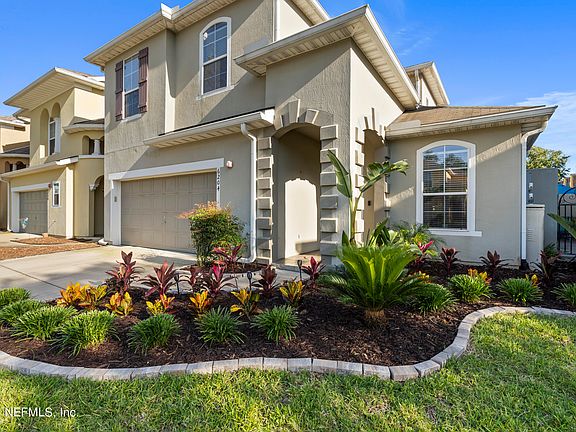 3rd image of 6204 CLEARSKY Drive