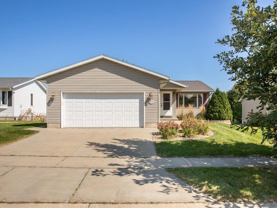 4339 10th St NW, Rochester, MN 55901