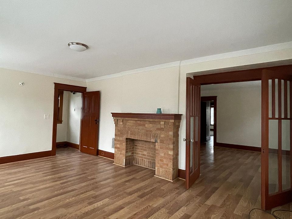 1st image of 258 Minnesota Ave Floor 2