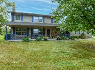 30927 Royal Hill Rd, Burlington, WI 53105