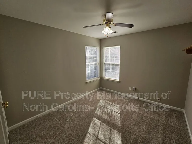 8237 Hornwood Ct — Photo 21