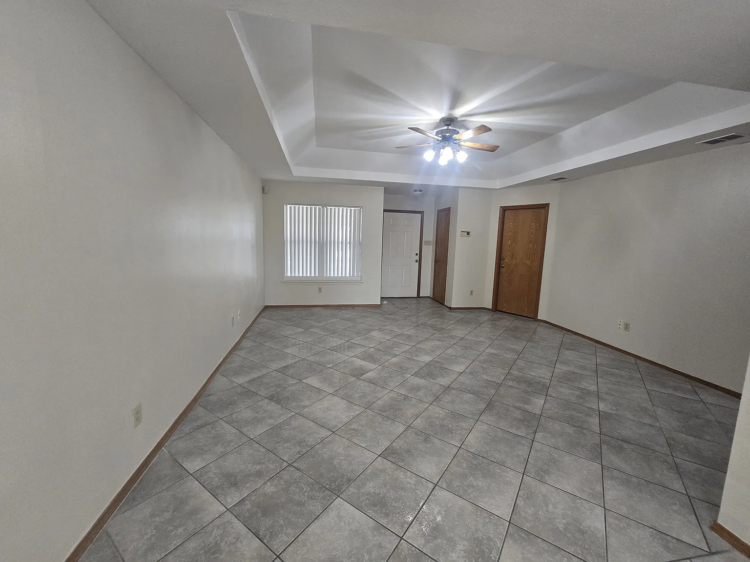 2 bed, 1339 sqft, $1,350 — Photo 4
