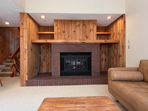 3rd image of 28 Tyler Spring Way #21