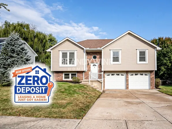 111 Sumac St, Smithville, MO 64089
