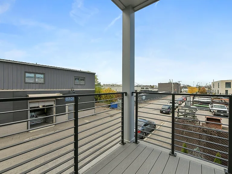 19 Clapp St #4 — Photo 5