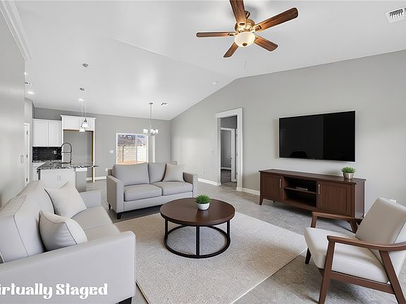 4th image of 5273 N Sunset Canyon Way