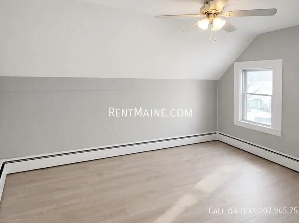 254 Elm St APT 2, Bangor, ME 04401