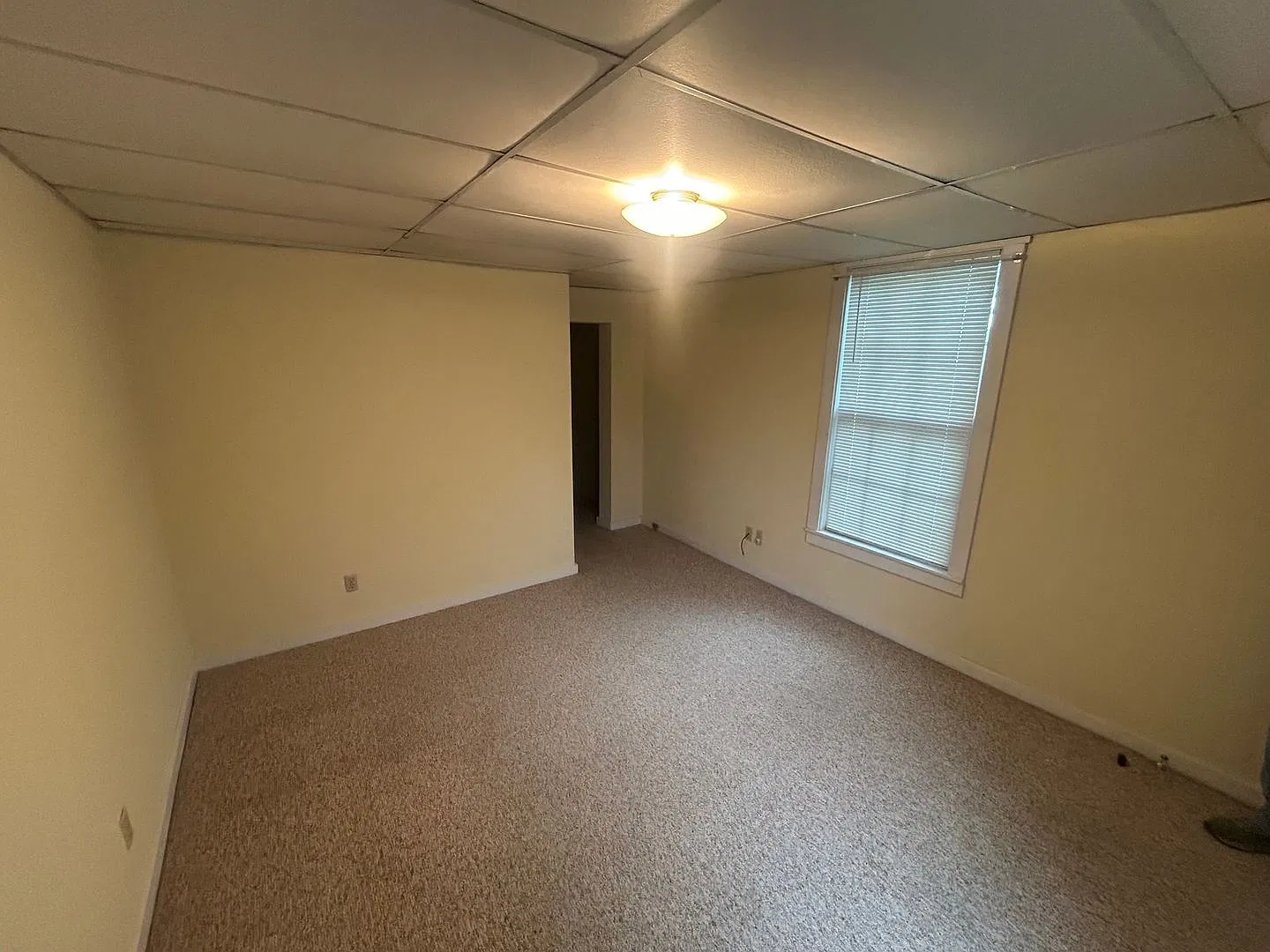 1623 Bank — Photo 3