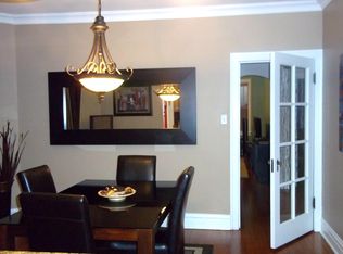7639 Jackson Blvd APT 3E, Forest Park, IL 60130