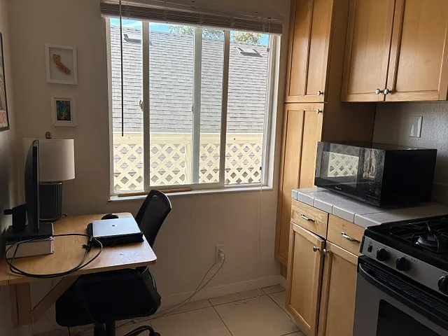 1 bed, $2,150 — Photo 4