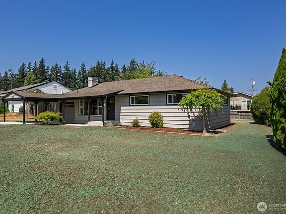 3rd image of 4960 Vesper Drive