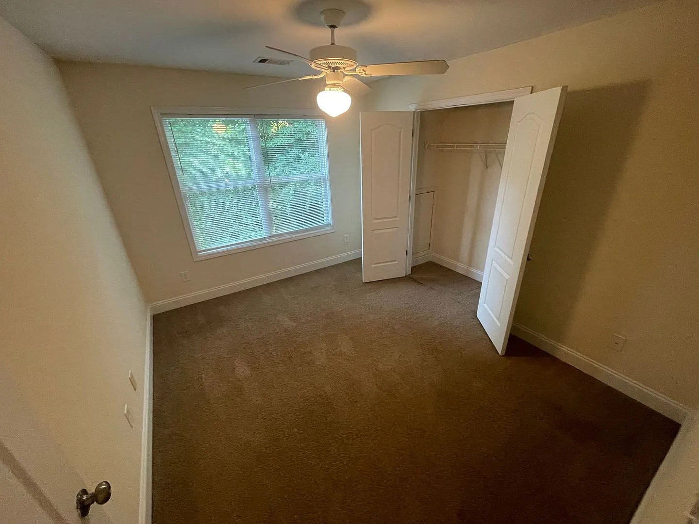 Pre-Leasing For August 5th 2027! — Photo 3