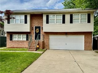 4114 Riverside Dr, Huntington, WV 25705