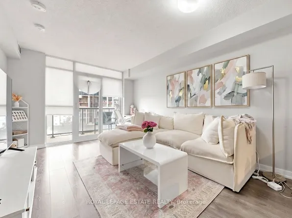 8 Trent Ave, Toronto, ON