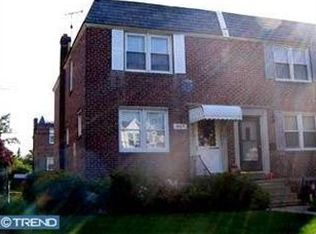 1805 Stanwood St, Philadelphia, PA 19152
