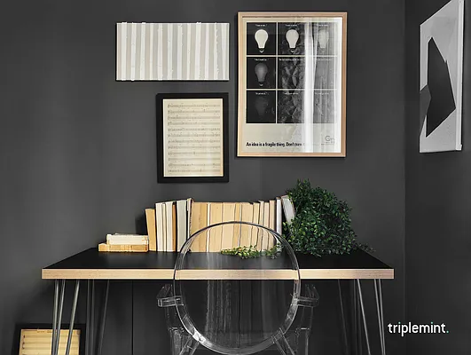 Sold by Triplemint | media 9