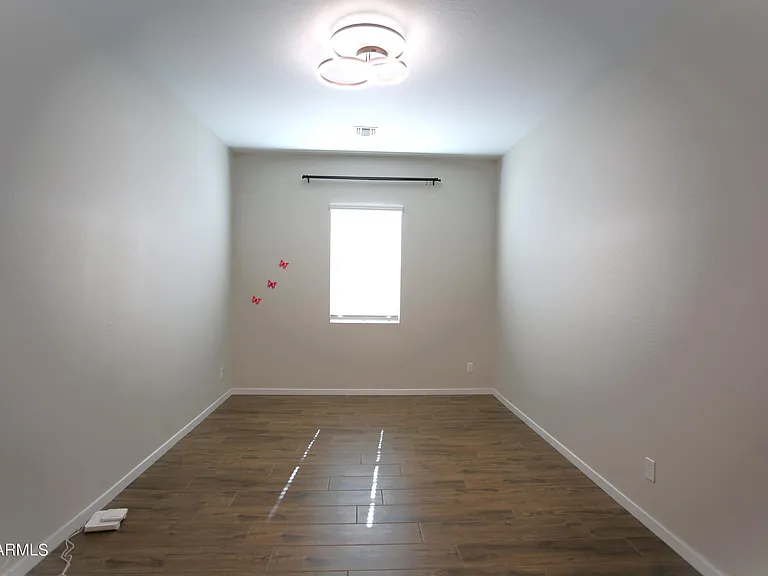 1201 E Cherrywood Pl — Photo 16