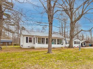 107 Sprucetree Dr, Mc Leansville, NC 27301