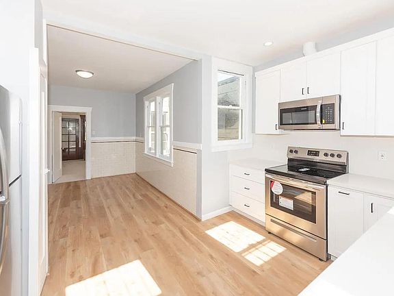 Beautiful Chefs Kitchen