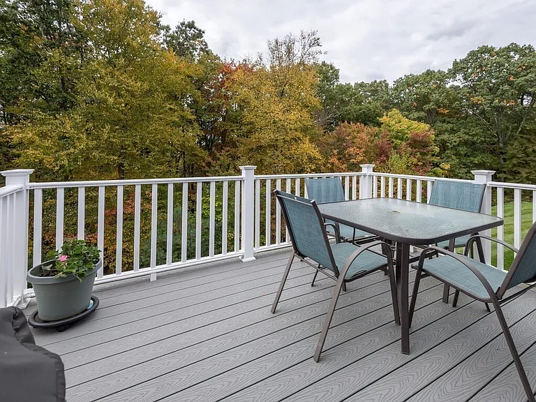 19 Stratford Village Dr #19 — Photo 24