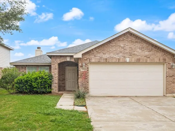 12641 Mourning Dove Ln, Fort Worth, TX 76244