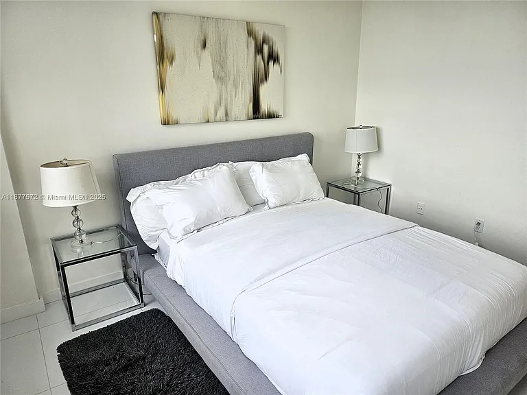 5161 Collins Ave #707 — Photo 13
